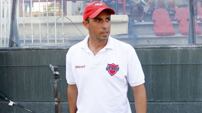 Ñublense destituyó a Pablo Abraham de la dirección técnica