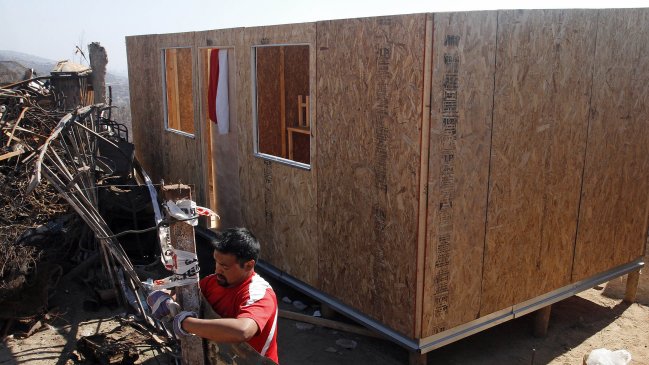 Gobierno entregará kits de aislación a damnificados ante lluvias en Valparaíso