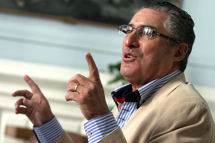 Pizarro: No es bueno para el país que la derecha siga con su campaña del terror