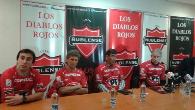 Ivo Basay fue presentado como nuevo técnico de Ñublense