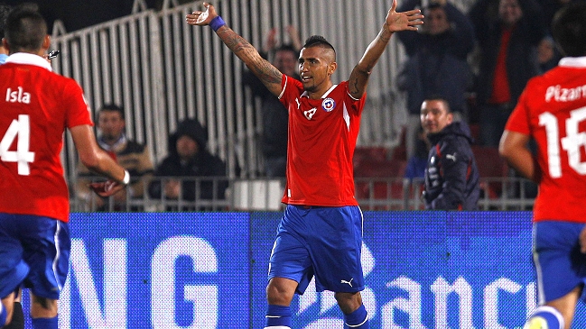 Doctor español: Arturo Vidal ve complejo jugar el Mundial