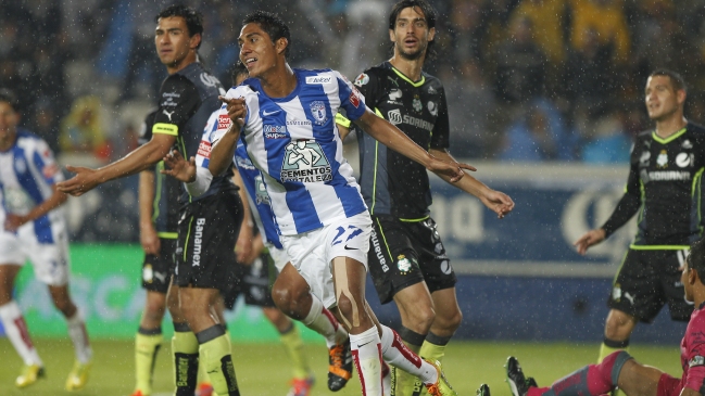 Pachuca venció a Santos Laguna y se acercó a la final en México