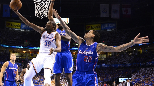 Oklahoma City emparejó la serie ante los Clippers