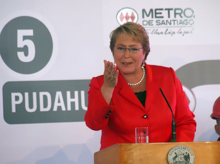 Presidenta Bachelet confirmó comienzo de estudios para extender Metro a Quilicura y San Bernardo