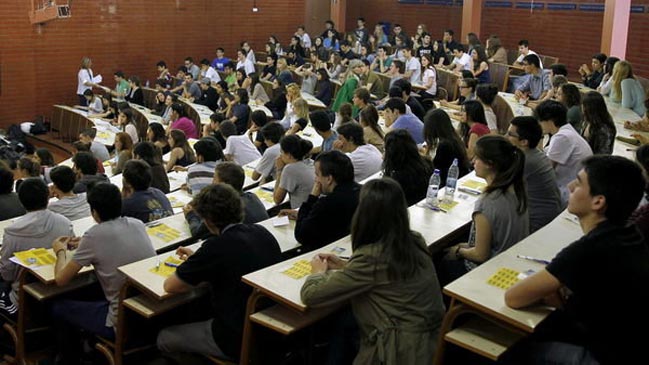 Harvard hará prometer a sus alumnos que no copiarán