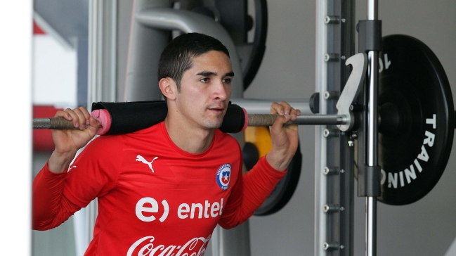 Felipe Gutiérrez será sometido a exámenes para determinar la gravedad de su lesión