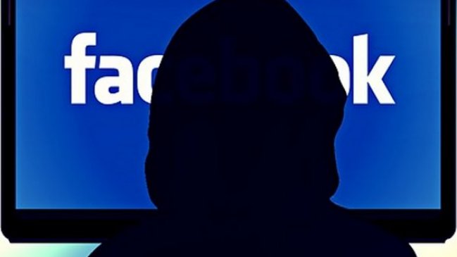 Adolescente se suicidó luego de que su madre la obligara a cerrar Facebook