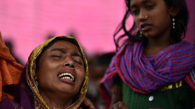 Jóvenes mataron y abusaron sexualmente del cuerpo sin vida de una mujer india