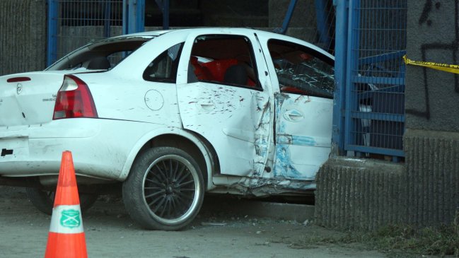 Dos carabineros y un sospechoso resultaron heridos tras persecución