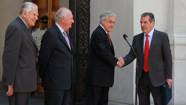 Frei y Piñera apuntan a impugnar competencia de La Haya