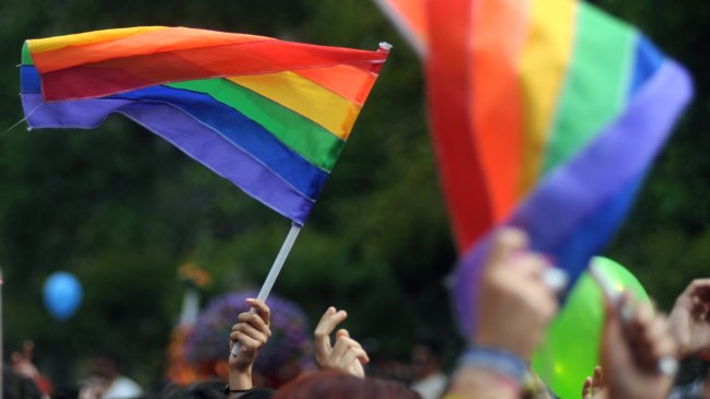 Diversidad: 23 municipalidades y cinco embajadas izarán bandera arcoiris