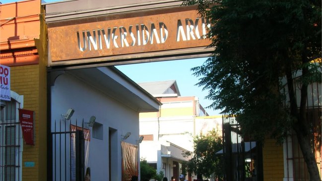 Sindicato de Universidad Arcis manifestó su apoyo a los directivos