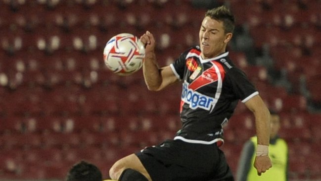 U. de Concepción oficializó fichajes de Diego Churín y José Huentelaf