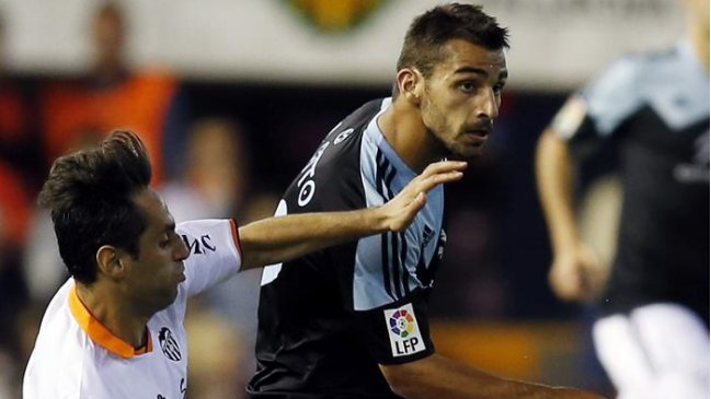 Eduardo Vargas participó en victoria de Valencia frente a Celta de Vigo de Fabián Orellana