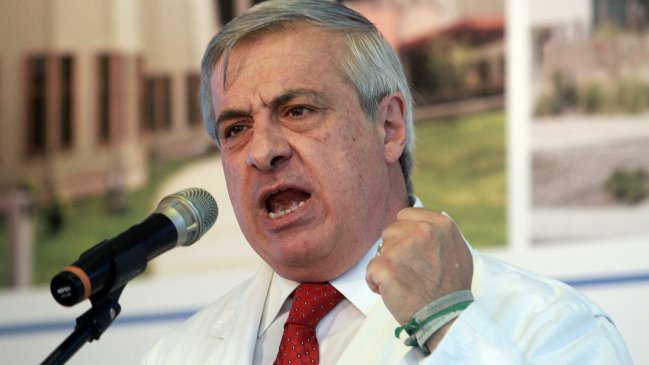 Mañalich: Entiendo que me odien pero no desprestigien el sistema de salud