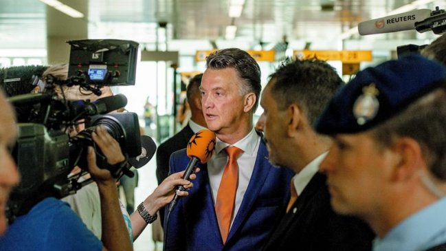 Louis Van Gaal: Hay que reconstruir Manchester United