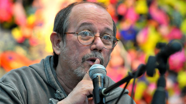 Silvio Rodríguez recibió premio del Festival BarnaSants en Cuba