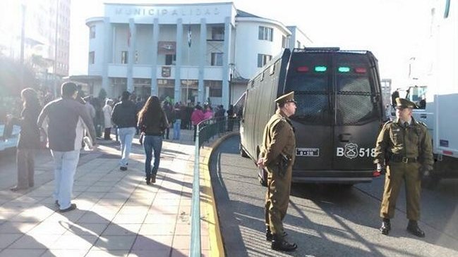 Hombre amenazó con quemarse a lo bonzo en Puerto Montt