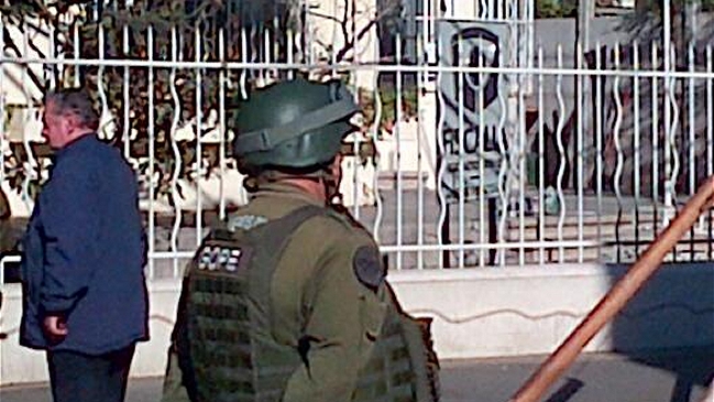 GOPE desactivó dos bombas incendiarias en unidad de la Fiscalía Sur