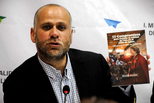 Gobierno prepara salida a terreno por la reforma educacional