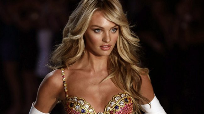 Maxim calificó a Candice Swanepoel como la mujer más sexy del 2014