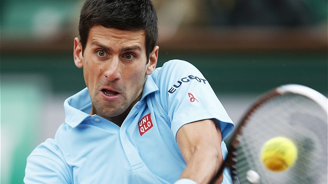 Novak Djokovic batió con solvencia a Joao Sousa y avanzó a segunda ronda en Roland Garros