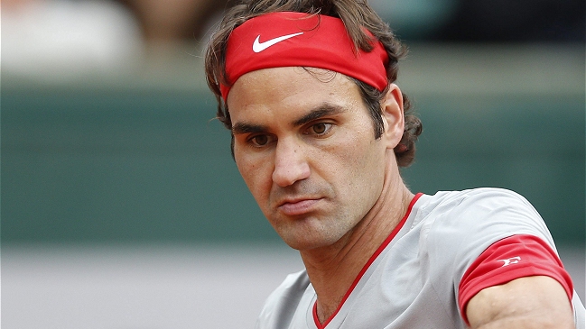 Federer se deshizo con facilidad de Schwartzmann y avanzó a la tercera ronda de Roland Garros