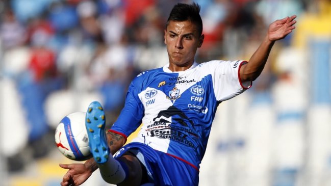 DT de Antofagasta sobre Eric Pulgar: Es practicamente jugador de Colo Colo