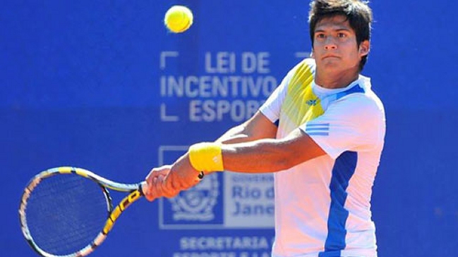 Bastián Malla avanzó a la segunda ronda en la qualy junior de Roland Garros
