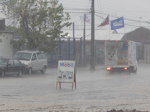 Precipitaciones provocaron cortes de energía y anegamientos en el Maule