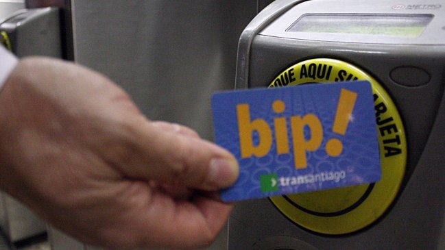 Este domingo sube 10 pesos la tarifa del Transantiago