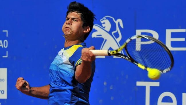 Bastián Malla se despidió en primera ronda del cuadro principal de Roland Garros junior