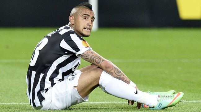 Prensa italiana aseguró que Juventus desestimó trueque Vidal-Alexis