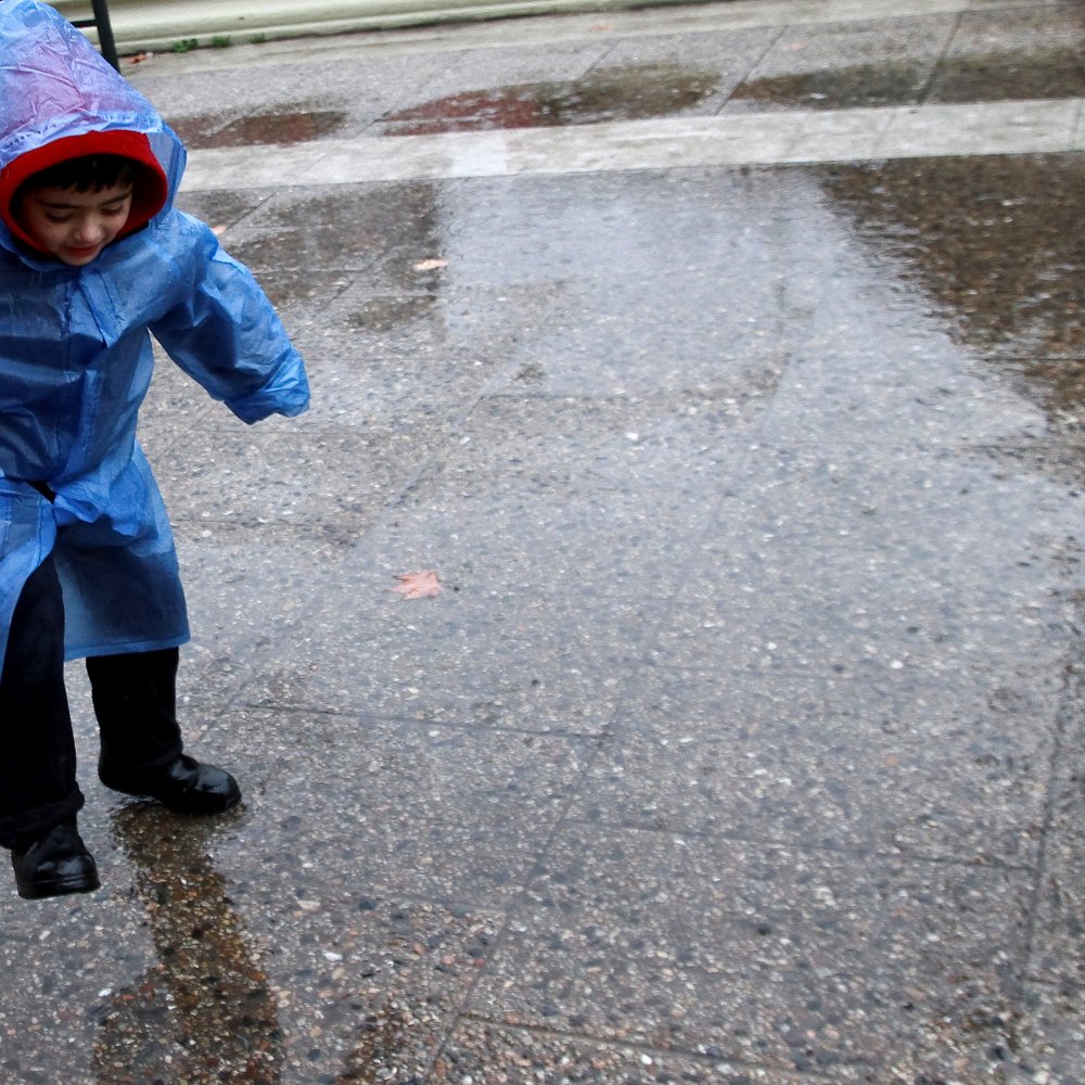 Meteorología prevé que lluvias lleguen a la zona central la tarde de este martes