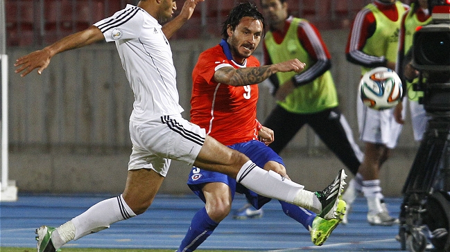 Carlos Heller quiere a Mauricio Pinilla tras el Mundial