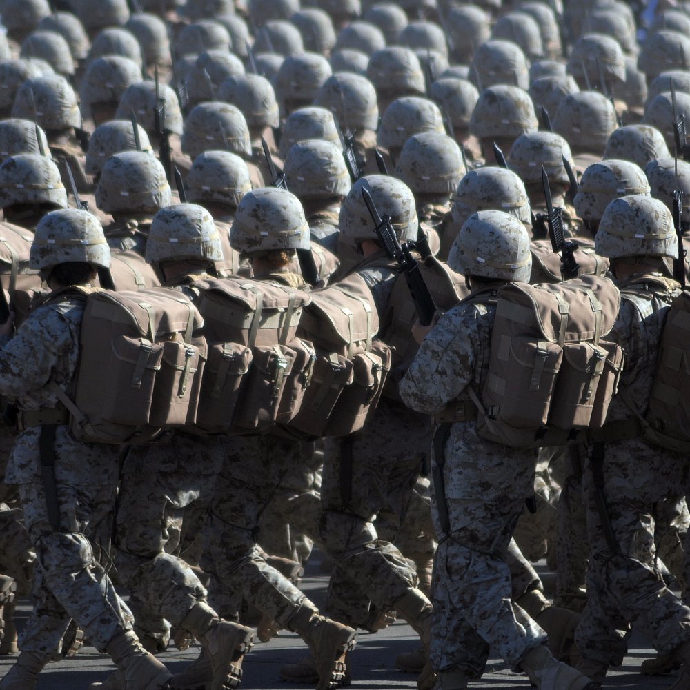 Ministerio de Defensa prepara plan para incluir homosexuales en las Fuerzas Armadas