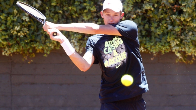 Jarry y Saavedra siguen inspirado en sus respectivos torneos