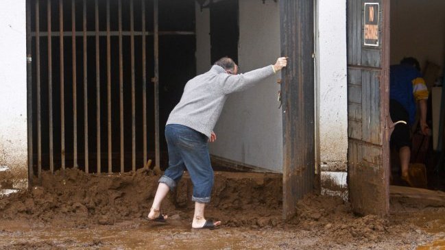 Onemi cifró en 1.492 los damnificados y 11.836 los aislados por sistema frontal