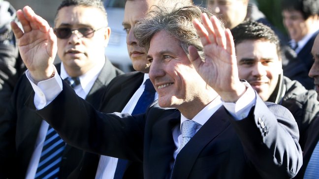 Vicepresidente argentino declaró como imputado en caso de corrupción