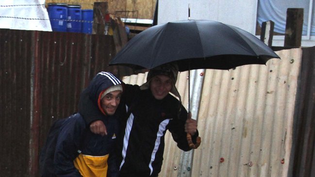 Mal tiempo obliga a suspender clases en provincias de Llanquihue y Osorno