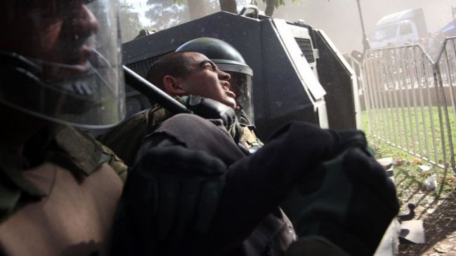 INDH acusa uso excesivo de fuerza de Carabineros durante las marchas