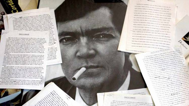Buenos Aires escenifica en una muestra el lado lúdico de Cortázar en 
