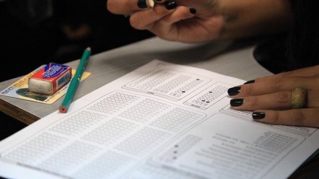 Junaeb abrirá este lunes postulaciones para beca PSU