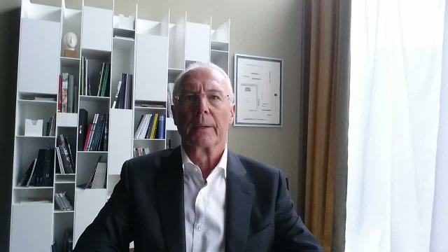 Franz Beckenbauer anunció que colaborará con la FIFA tras ser suspendido por 90 días