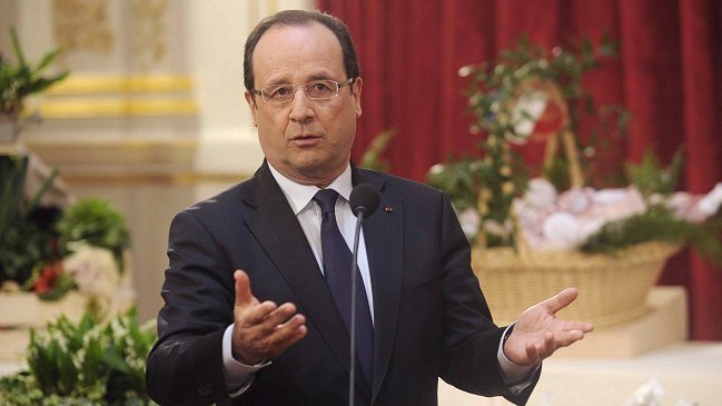 Hollande repudió intento de linchamiento a joven gitano