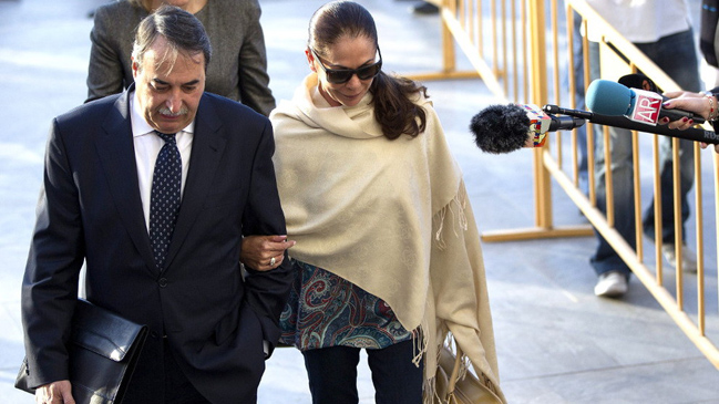 Confirman pena de dos años para Isabel Pantoja, pero no irá a la cárcel