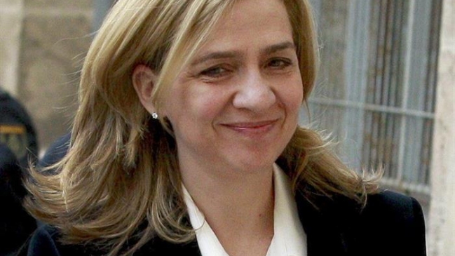 Juez mantuvo la imputación a infanta Cristina por delito fiscal y blanqueo