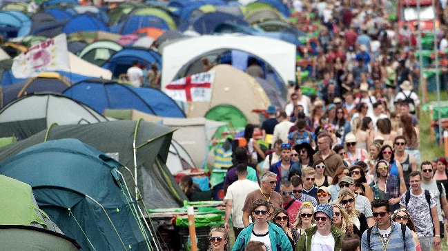 Mujer de 67 años murió en Festival de Glastonbury
