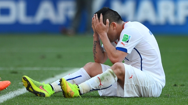 ¿Si no juega Gary Medel ante Brasil a qué jugador alinearías tú?