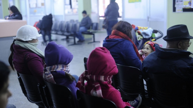 Municipios solicitaron incentivos al Minsal para que médicos trabajen en consultorios